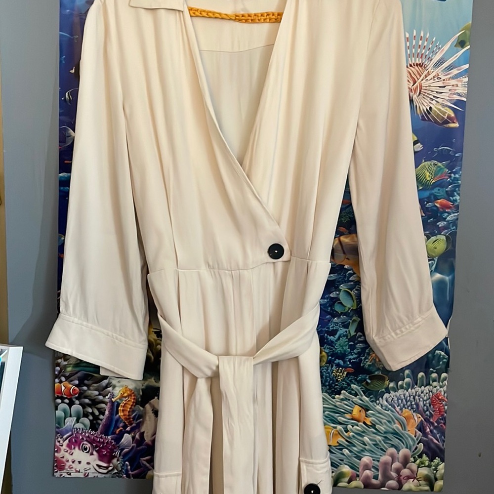 Cream cargo elegant jumpsuit with Belt